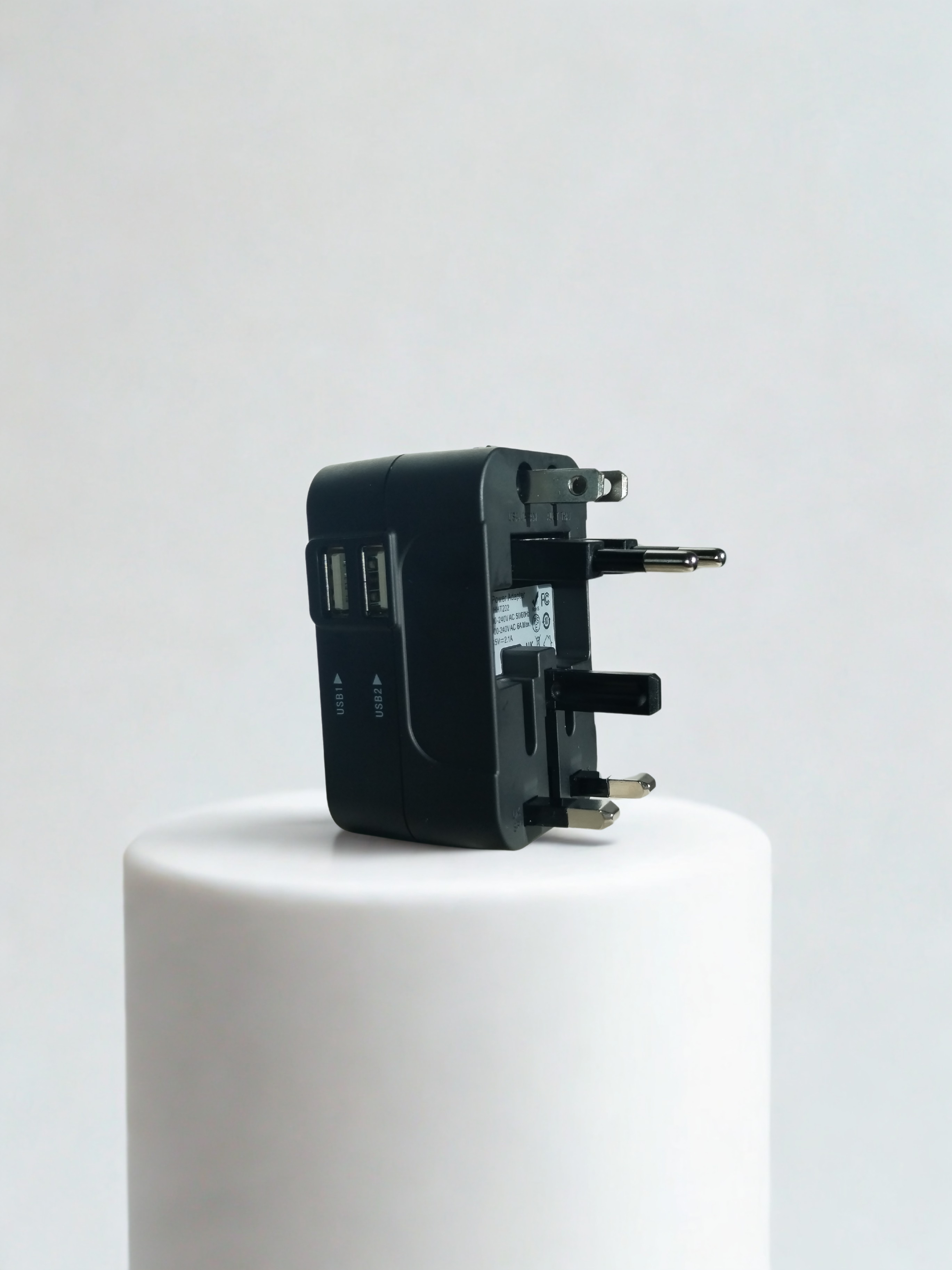 Adaptateur Universel - Balade lointaine